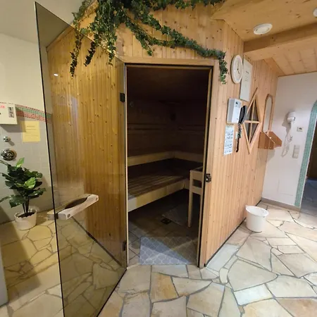 Guest house Hotel-pension Asingerhof 3*