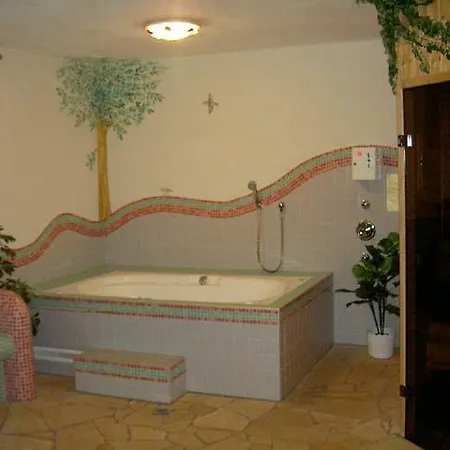 Asingerhof 3* シュラートミンク